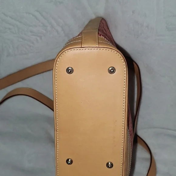 Dooney & Bourke Medium Shopper Tote &  Zippered Pouch Set - Picture 11 of 16